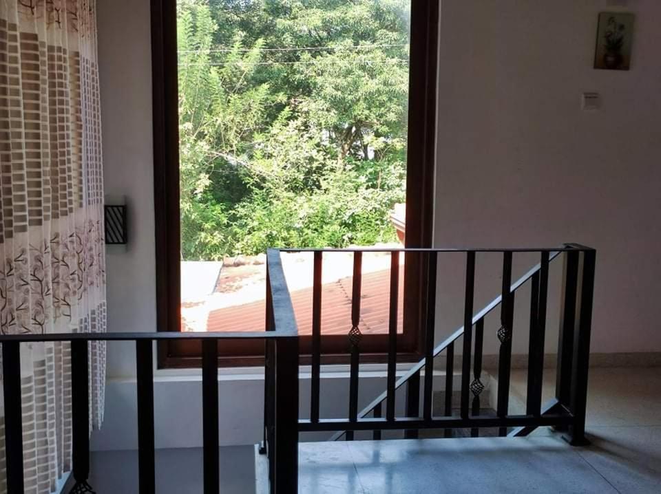 הבאראנה Visu Villa Hotel מראה חיצוני תמונה