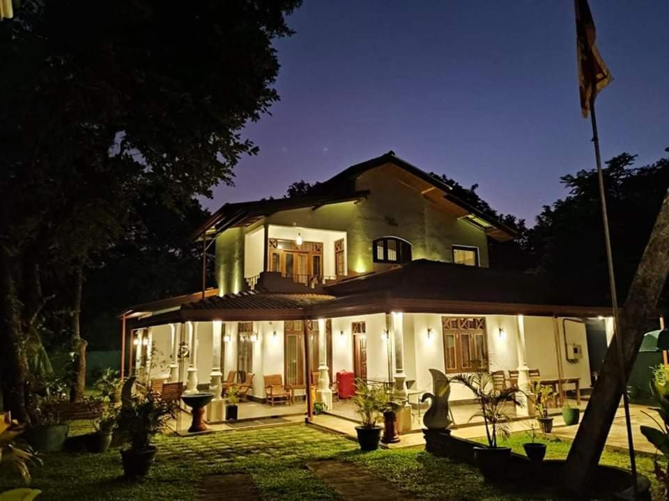 הבאראנה Visu Villa Hotel מראה חיצוני תמונה